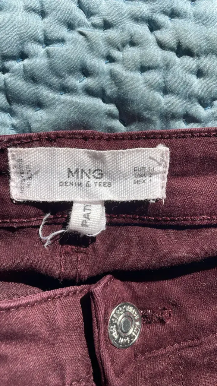 Pantalones burdeos MANGO para mujer - 2