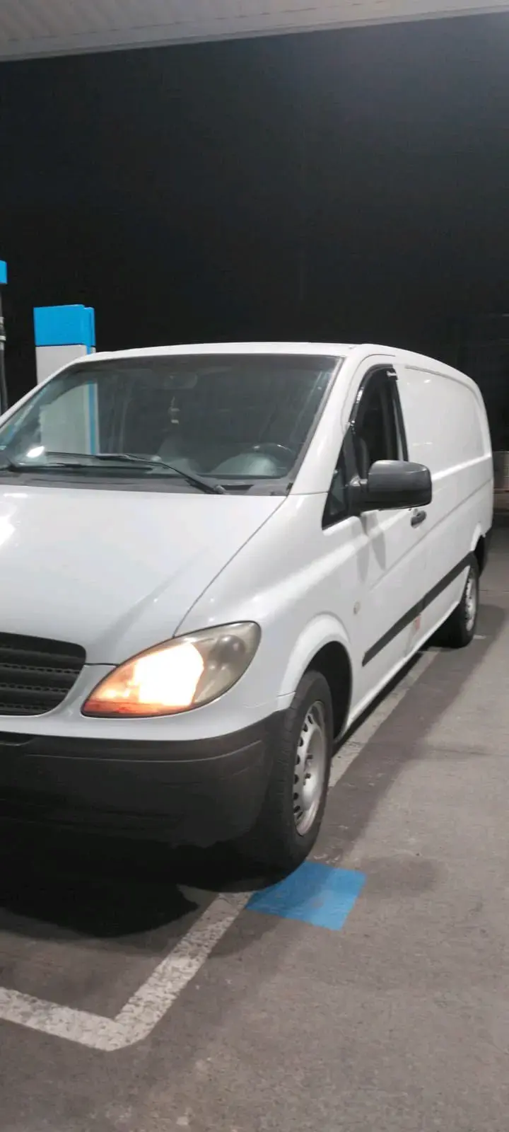 Furgón Mercedes-Benz Vito - 4