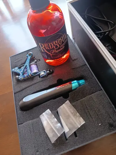 Kit de Tatuaje Completo con Máquina y Tintas .. - miniatura 1