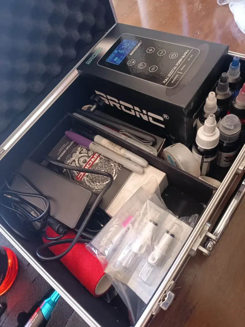 Kit de Tatuaje Completo con Máquina y Tintas .. - 2