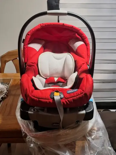 SILLA DE SEGURIDAD PARA BEBE - miniatura 2