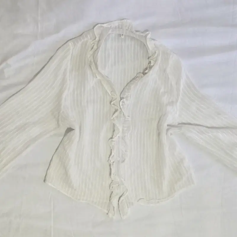 Blusa Blanca con Volantes - 1