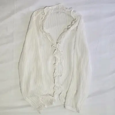 Blusa Blanca con Volantes - miniatura 2