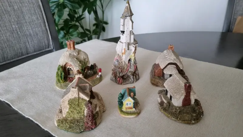 Conjunto de Casas Miniatura con sello - 2
