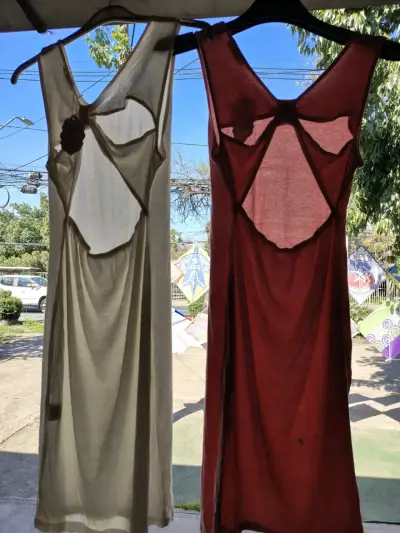 Vestidos sin mangas en colores rosa y blanco - miniatura 2