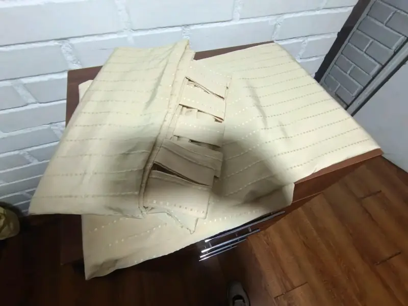 3 pares de cortinas 2 mostaza y 1 beich - 2