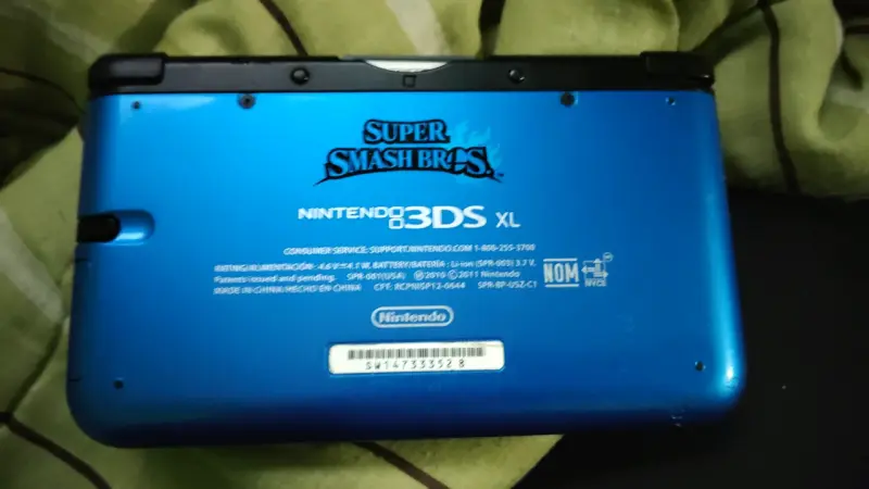 Consola Nintendo 3DS XL Edición Super Smash Bros - 2