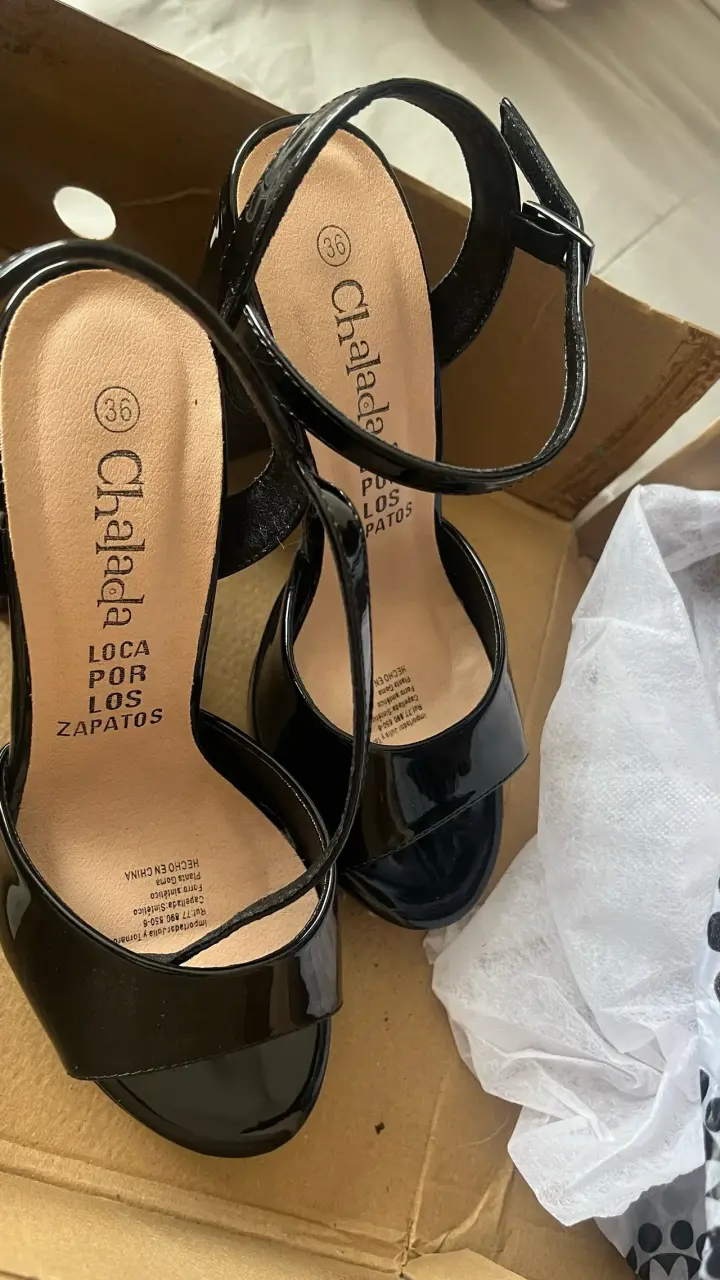 Sandalias de Tacón Negro Charada - 2