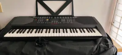 Teclado electrónico Bontempi con 100 voces - miniatura 1
