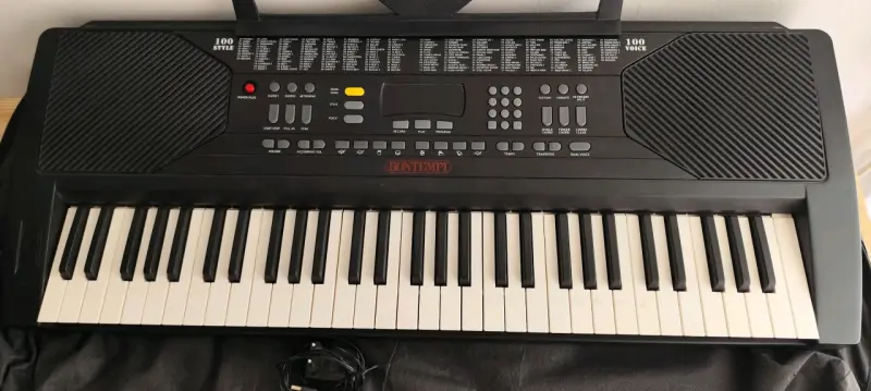 Teclado electrónico Bontempi con 100 voces - 3