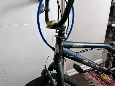Bicicleta BMX Bianchi color negro en buen estado!! - miniatura 3