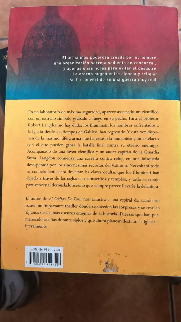Libro Ángeles y Demonios de Dan Brown - 2