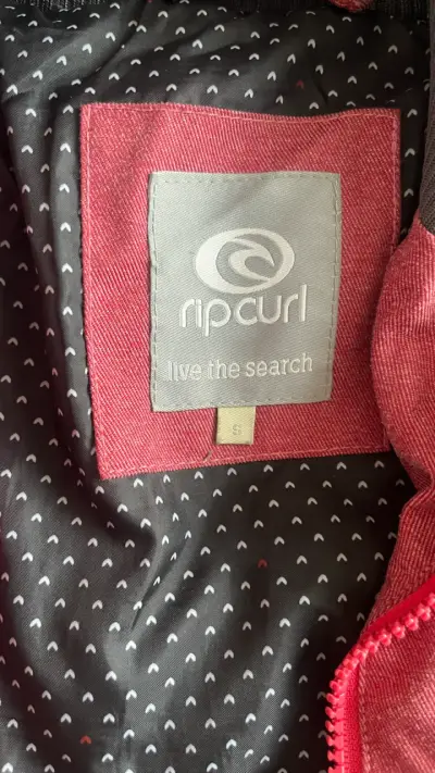 Chaqueta Rip Curl roja con capucha - miniatura 3