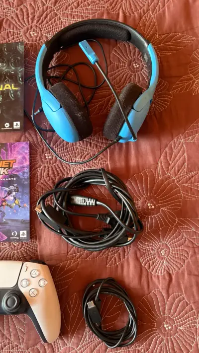 Consola PlayStation 5 con 02 juegos y accesorio 1T - miniatura 6