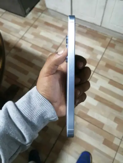 Samsung Galaxy A55 5g en buen estado - miniatura 5