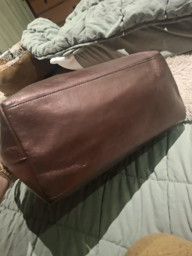 Bolso de cuero marrón Coach elegante - 4