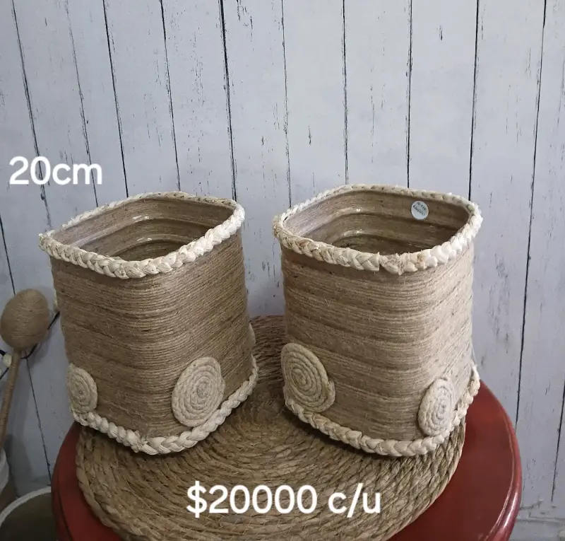 Organizador rústico de yute con tapa 20cm - 6
