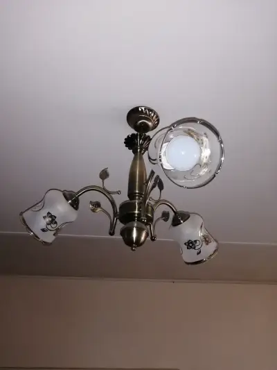 Lámpara de Techo Vintage con Tulipas Decorativas - miniatura 4
