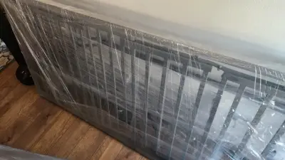 Cama clínica ajustable con ruedas para hospital - miniatura 2