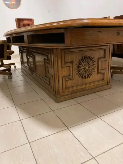 Juego de comedor de madera con sillas giratorias - miniatura 6