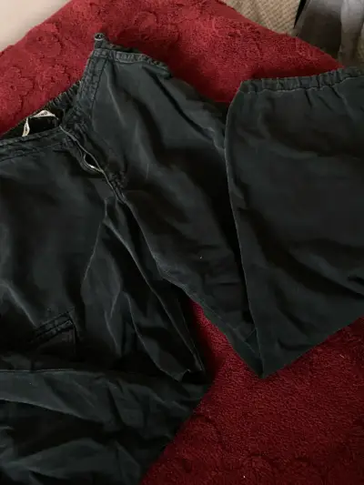Pantalones cargo negros Americano con bolsillos - miniatura 1