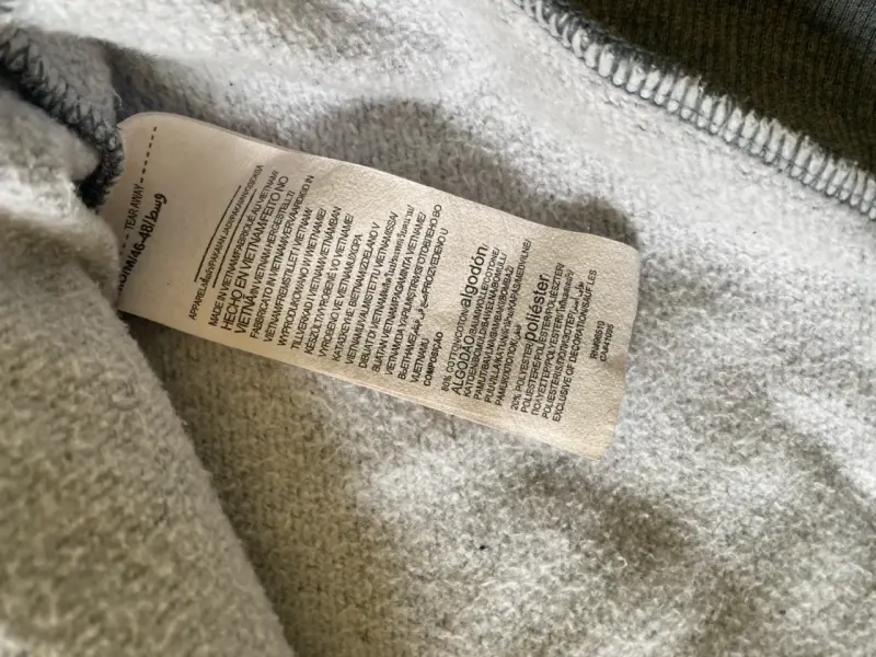Polerón gris Under Armour para hombre - 3