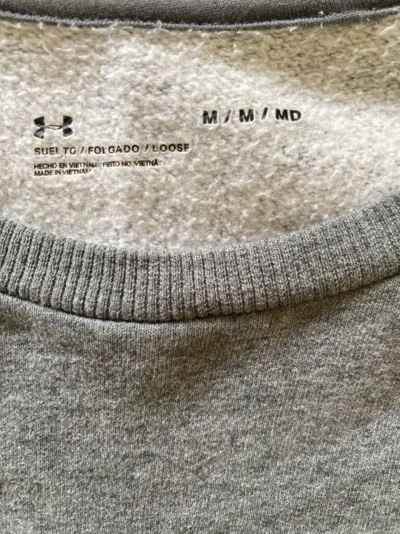 Polerón gris Under Armour para hombre - 4