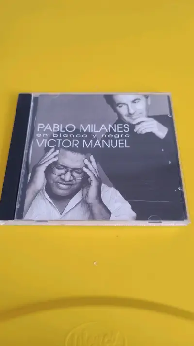 CD Pablo Milanés y Víctor Manuel En Blanco y Negro - miniatura 1