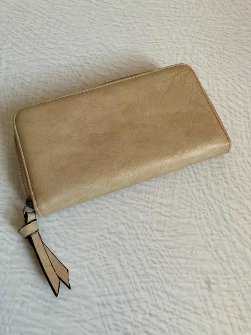 Billetera de cuero Secret  con cierre - 3