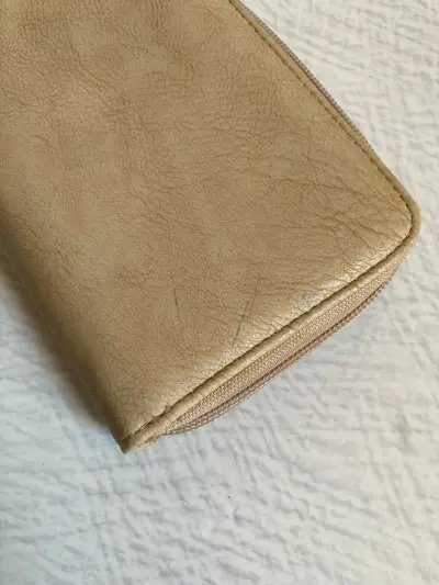 Billetera de cuero Secret  con cierre - miniatura 4