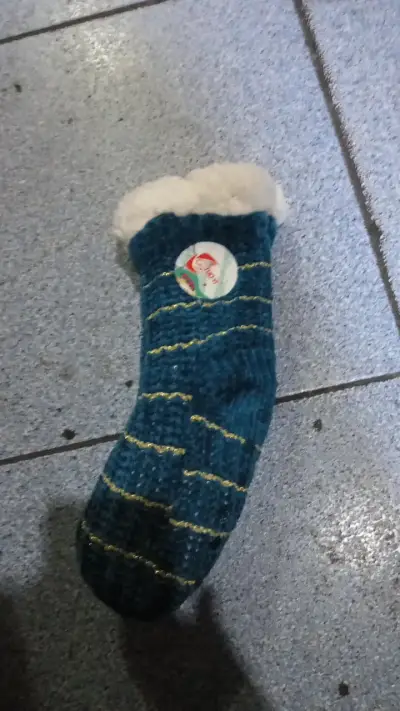 Calcetines térmicos antideslizantes para invierno - miniatura 5