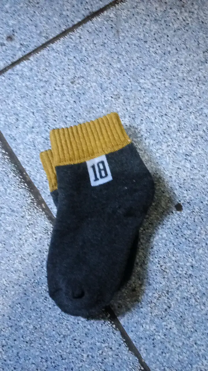 Calcetines de bebé con diseño número 18 - 2