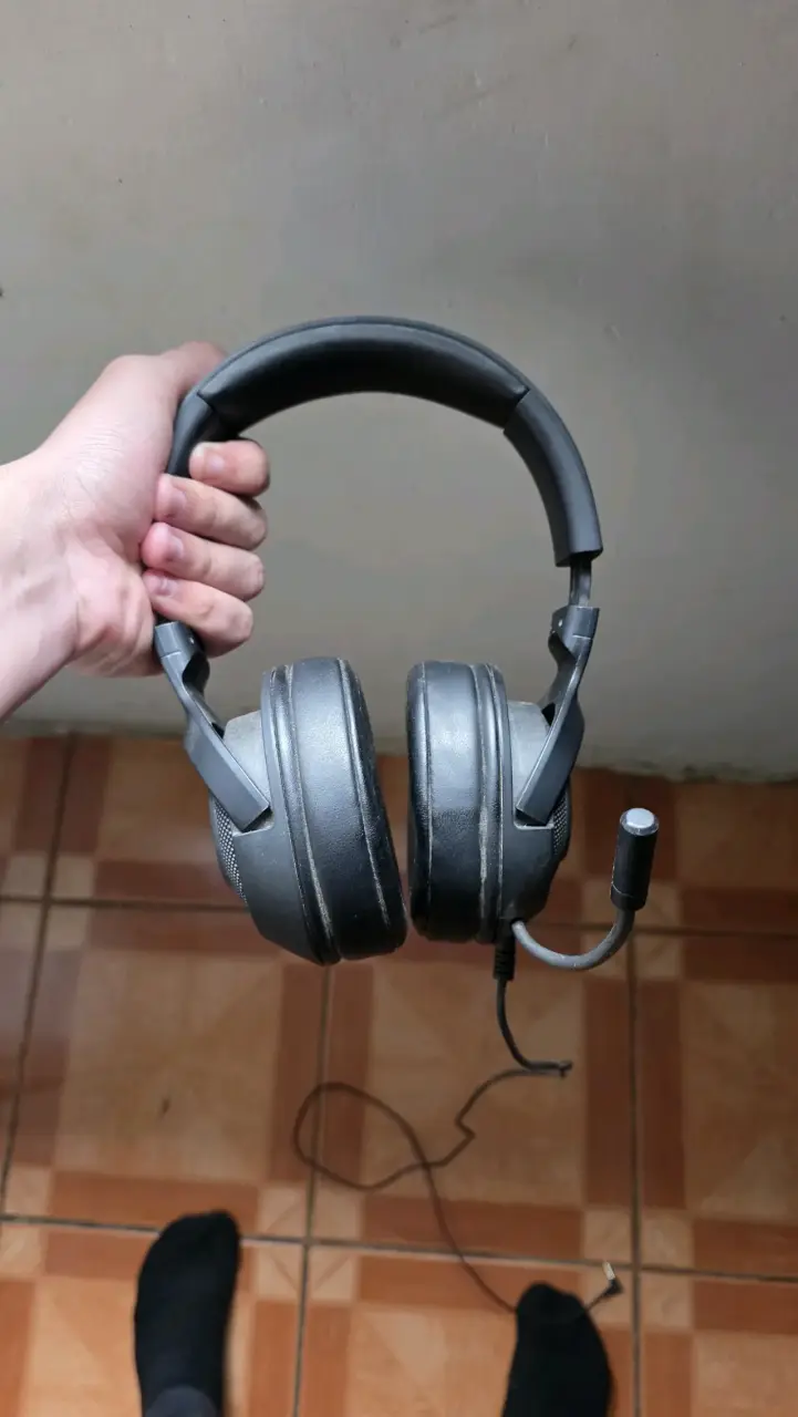 Audífonos Razer con micrófono para gaming - 3