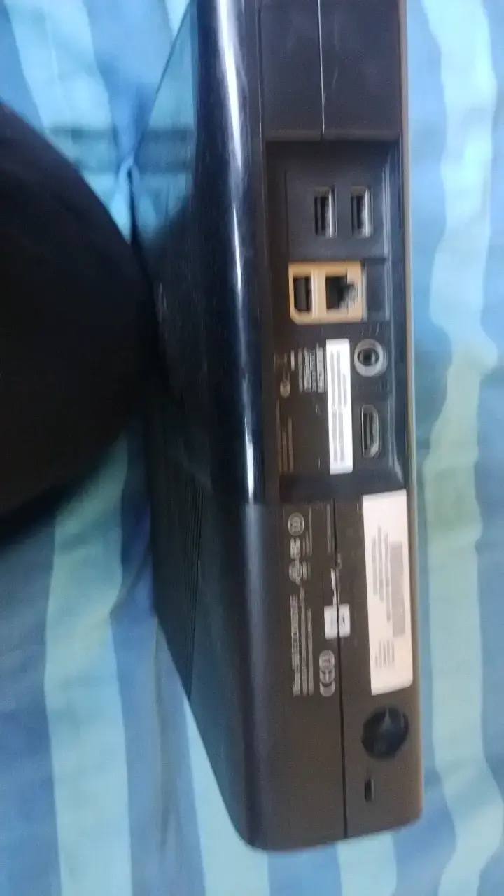 Consola Xbox 360 usada en mal estado para reparar - 3
