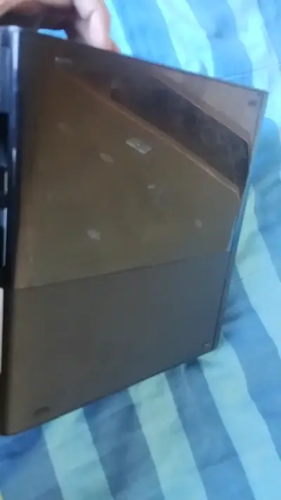 Consola Xbox 360 usada en mal estado para reparar - miniatura 4