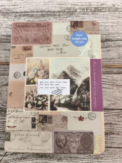Libreta vintage con diseño postal y hojas decorada - miniatura 1