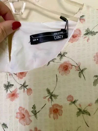 Vestido floral Dazy con mangas abullonadas - miniatura 2
