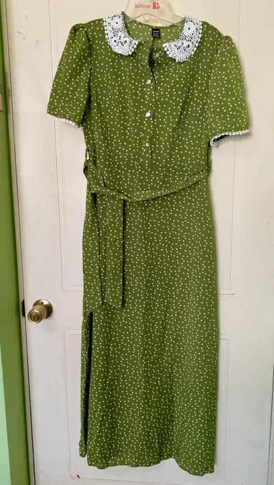 Vestido verde con estampado - miniatura 1