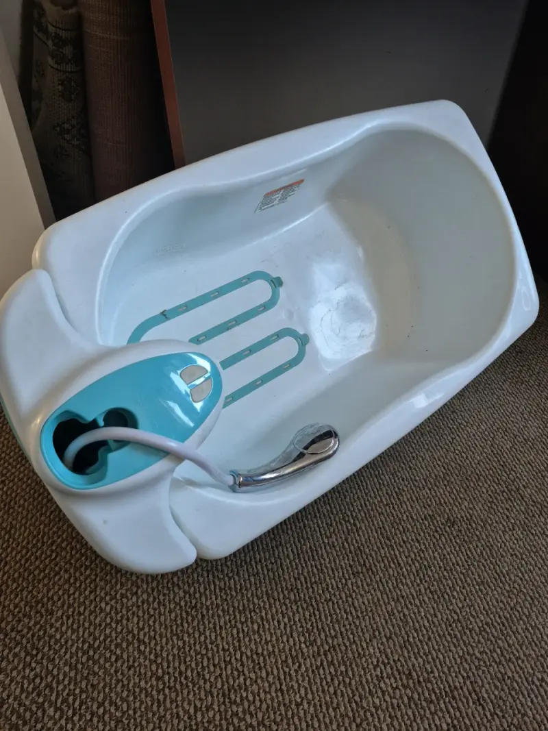 Tina de baño para bebé con ducha integrada - 2