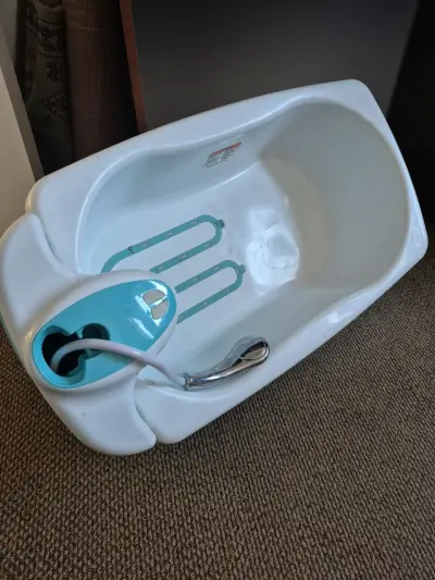 Tina de baño para bebé con ducha integrada - miniatura 2