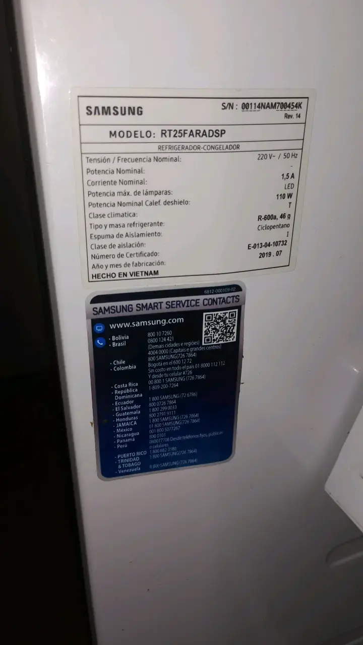 Refrigerador Samsung RT25FARADSP con Congelador Superior - 3