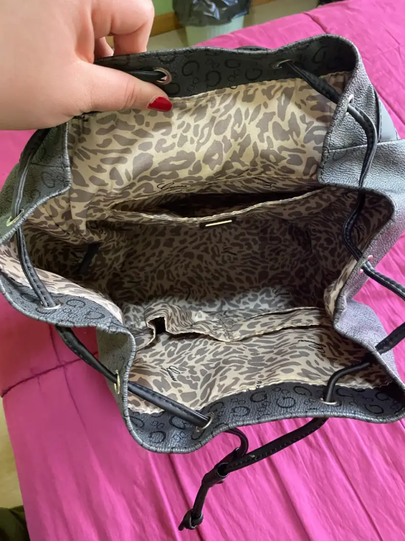 Mochila Guess con diseño monograma - 3