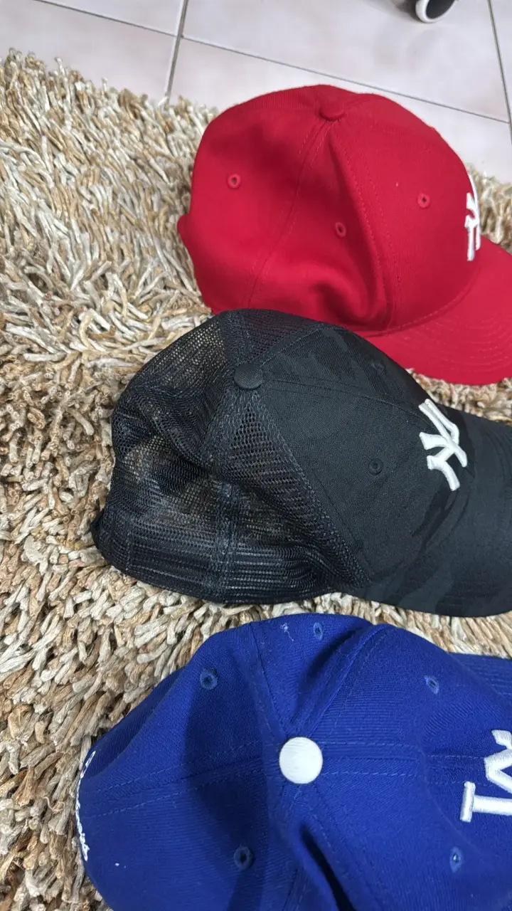 Gorras deportivas NY y LA  3 x25 - 4
