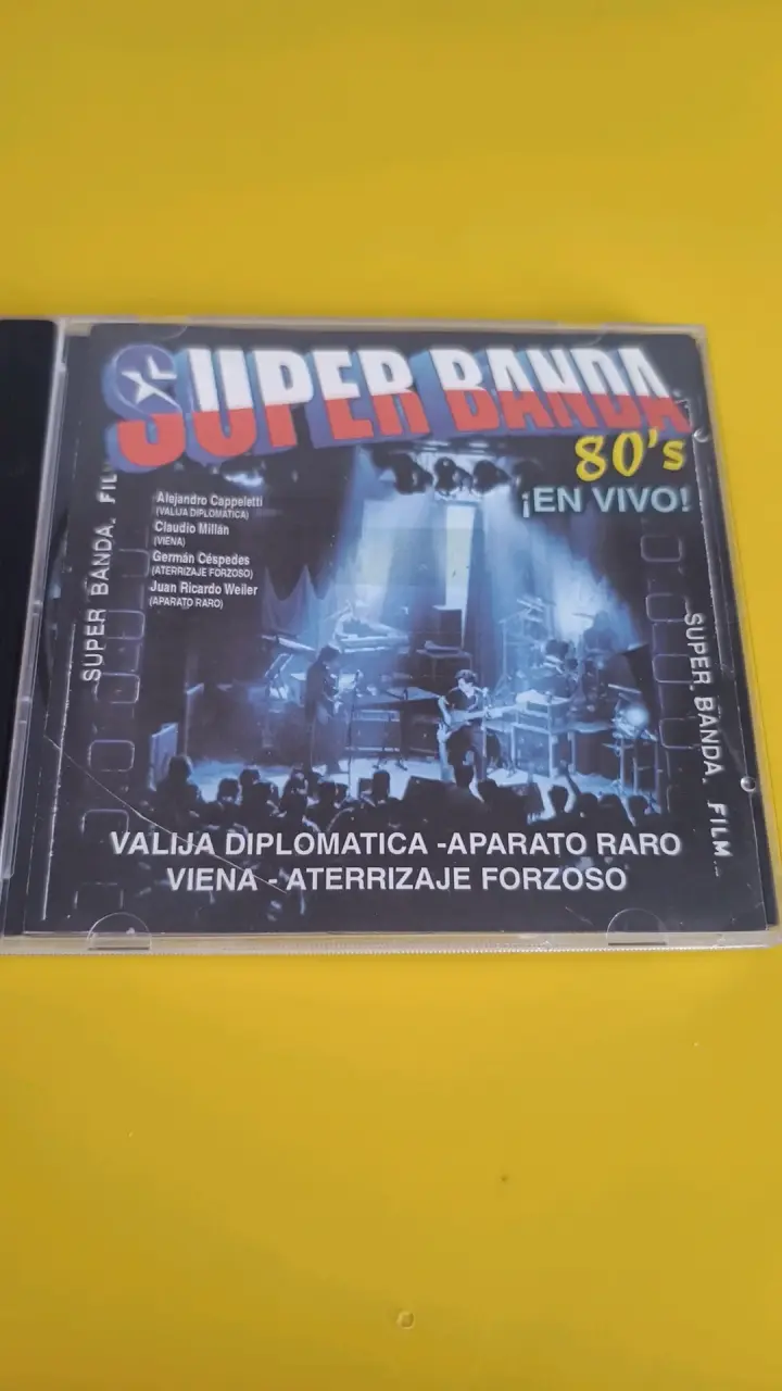 CD Super Banda 80's En Vivo - 1