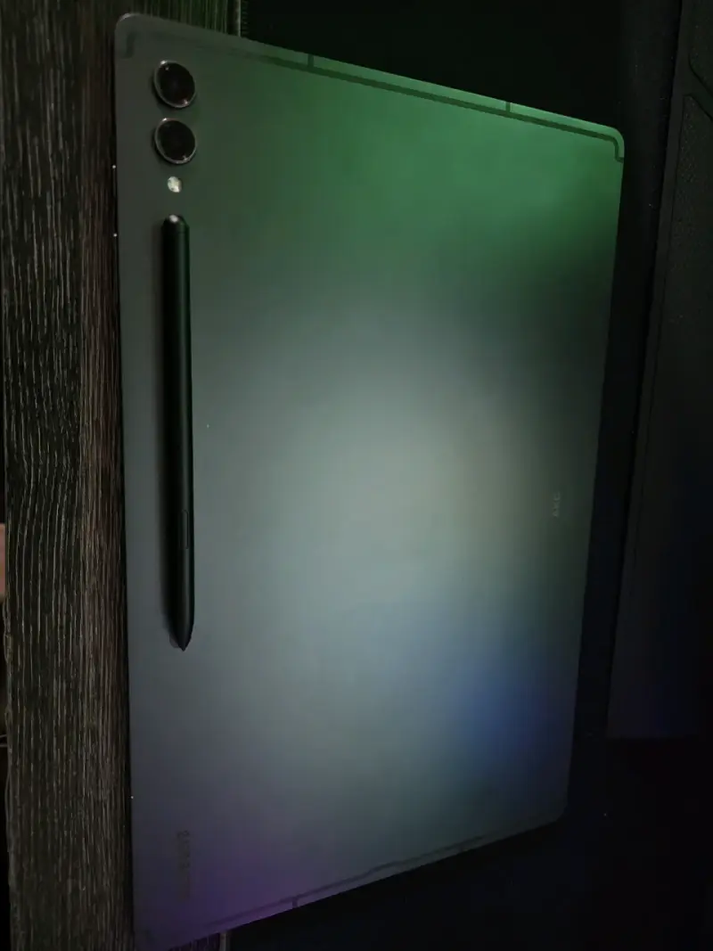 Tablet con teclado y lápiz Samsung Galaxy Tab S9 u - 3