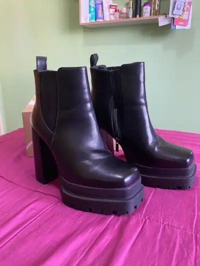 Botines de cuero negro con plataforma alta - miniatura 2