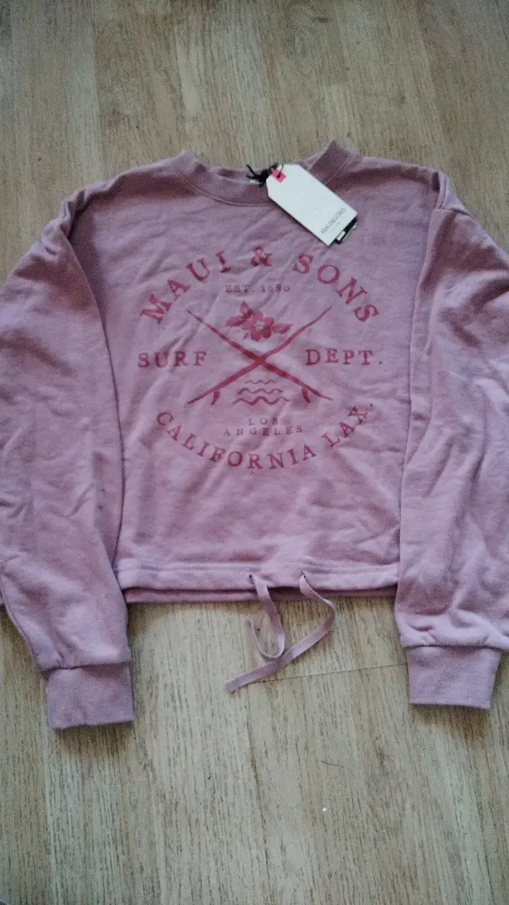 Polerón Maui & Sons lila con diseño surf - 2