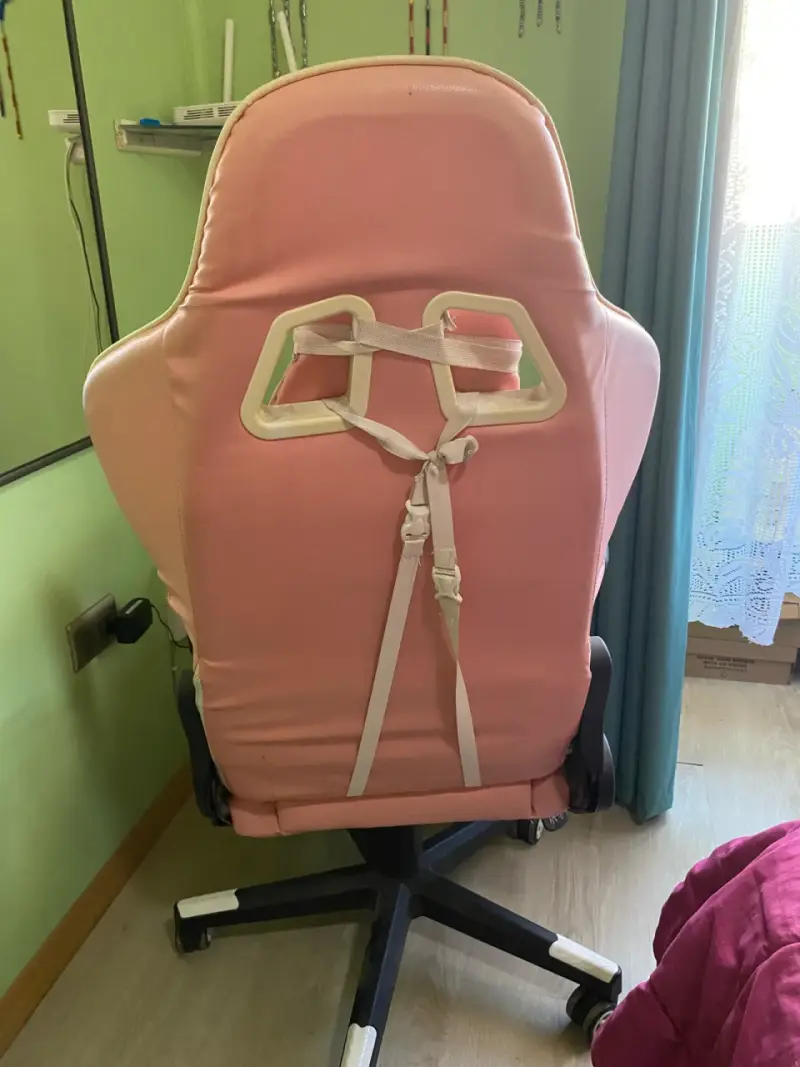 Silla gamer rosa Novartis Zero con reposapié - 3