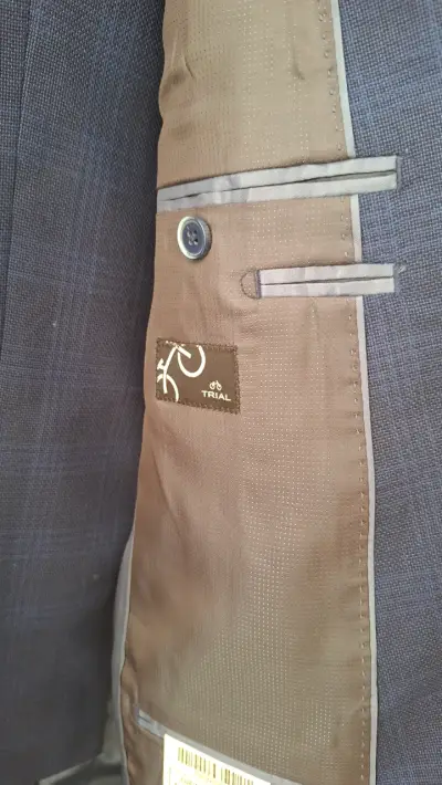 Blazer azul para hombre Trial en buen estado - miniatura 3