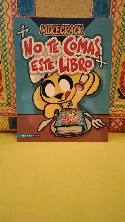Libro 'No Te Comas Este Libro' de Mikecrack - miniatura 1